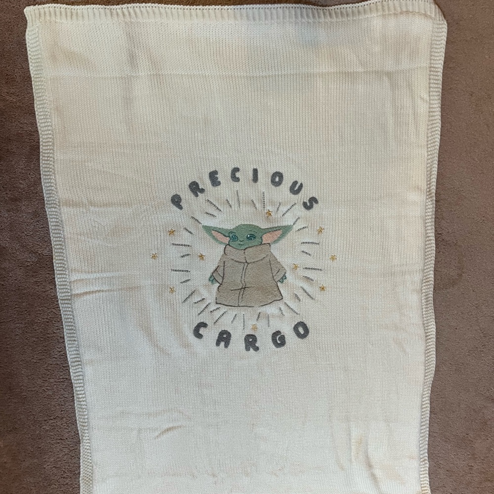 NWOT Pottery Barn Kids “Precious Cargo” Star Wars Grogu Blanket